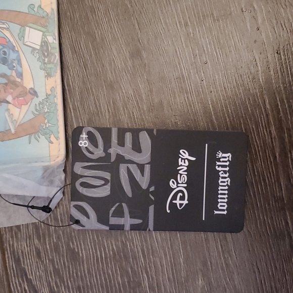 💙 Loungefly Disney Lilo & Stitch Hammock Cardholder Wallet - Brand New - Picture 5 of 6
